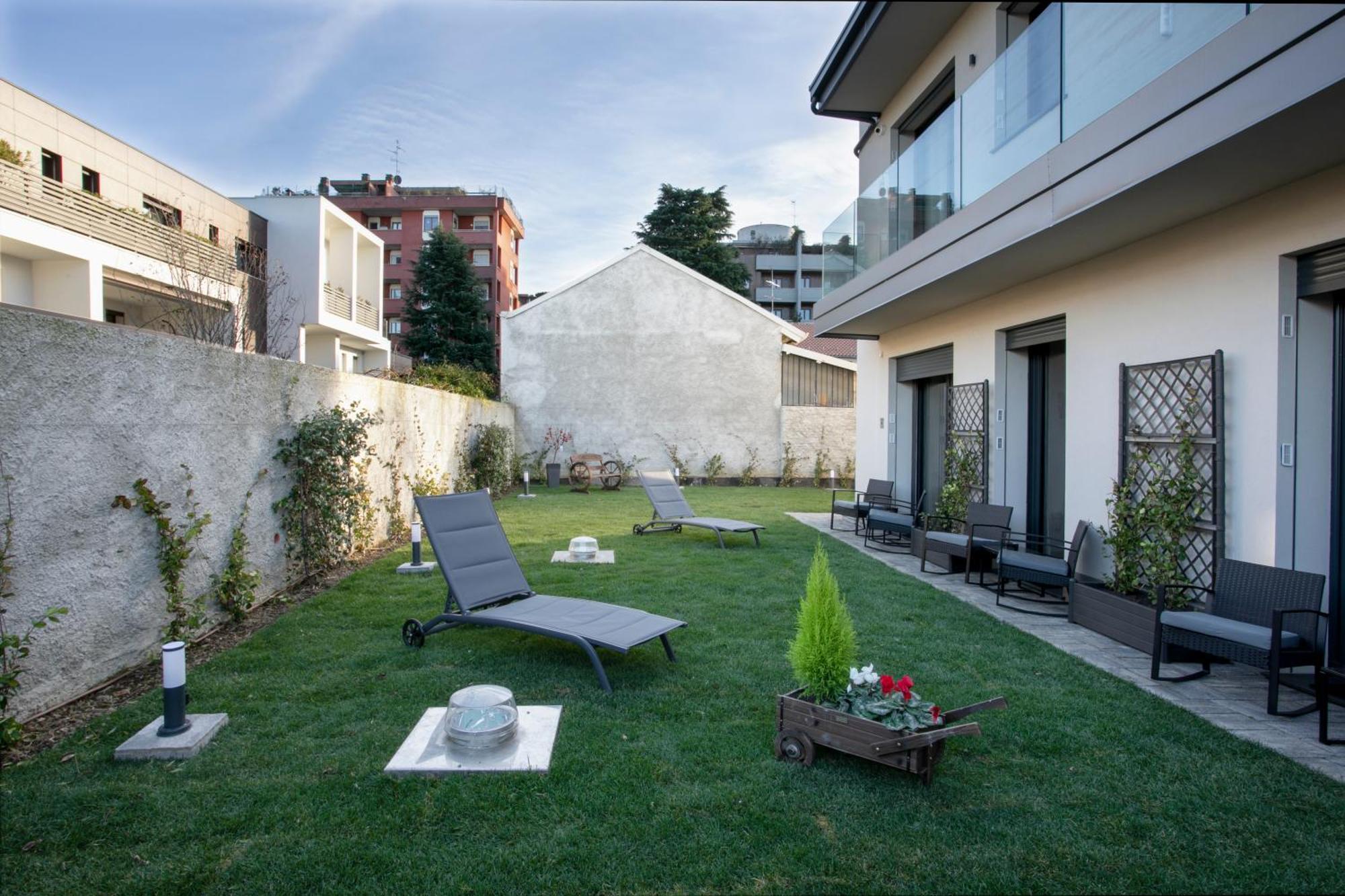 Villa Gio'S Monza Eksteriør billede
